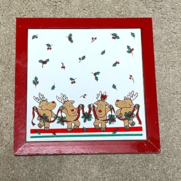 VTG Christmas Reindeer Dancing Ceramic Tile Trivet w/Red Wood Frame 7.25" - Picture 1 of 13